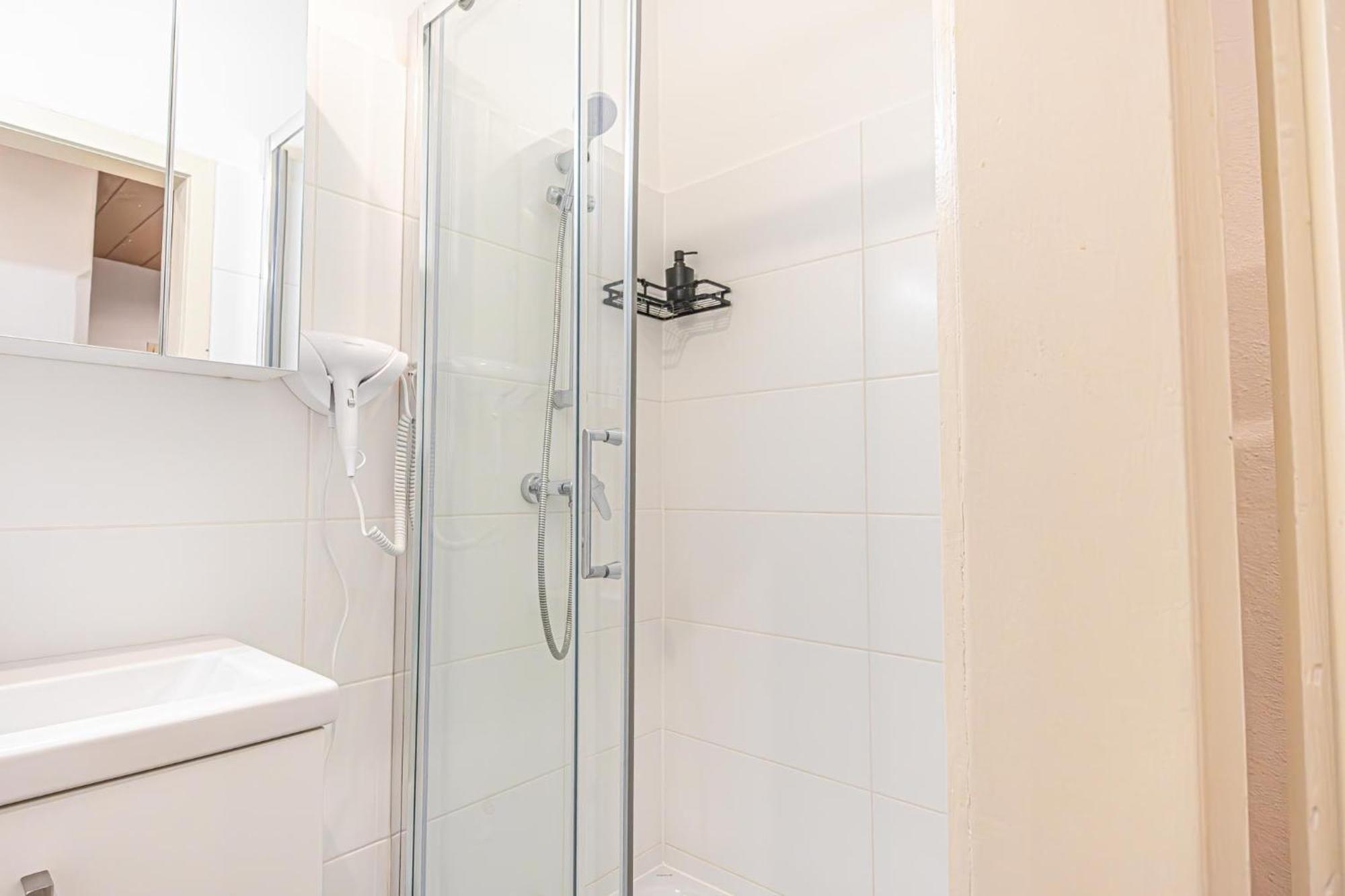 Desirable 2Br - Bookable For Longstays In Lockdown B Βιέννη Εξωτερικό φωτογραφία